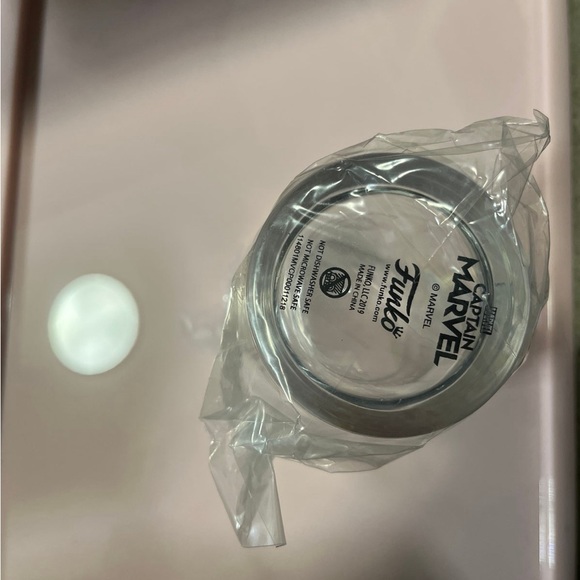 NWT Funko Captain Marvel Pint Glass Cup - Picture 2 of 7